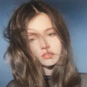 Meet your Posher, Nelly